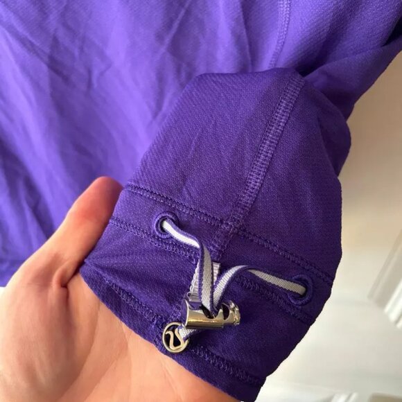 Lululemon purple tank with stripe detail and adjustable bottom size 12 - Picture 4 of 7